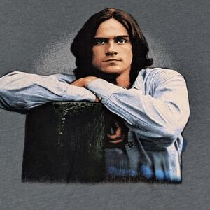 James Taylor 2017 Concert T-Shirt With Tour Locations & Dates On Back